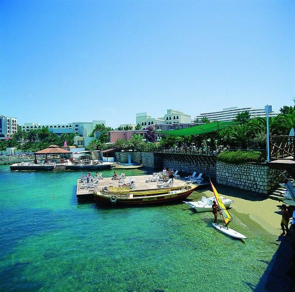 Cande Festival Hotel Kusadası Exterior foto